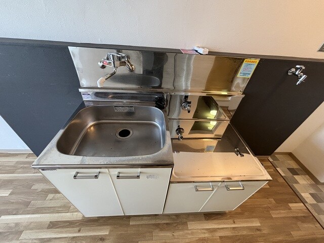 物件内観写真6　(別部屋になります。)