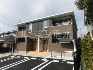 イーストブルー五番館外観写真