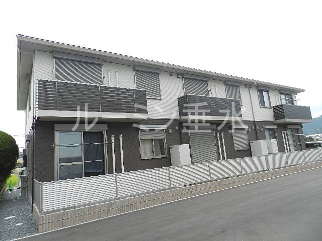 シャーメゾン岩本