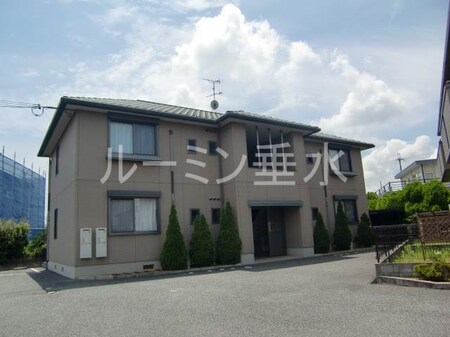 バリュージュ王子Ｂ棟外観写真