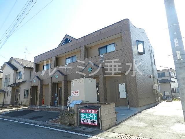 メゾンルミエール