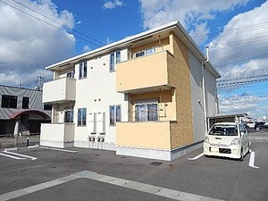 ブリリアント寺家Ⅱ A棟外観写真