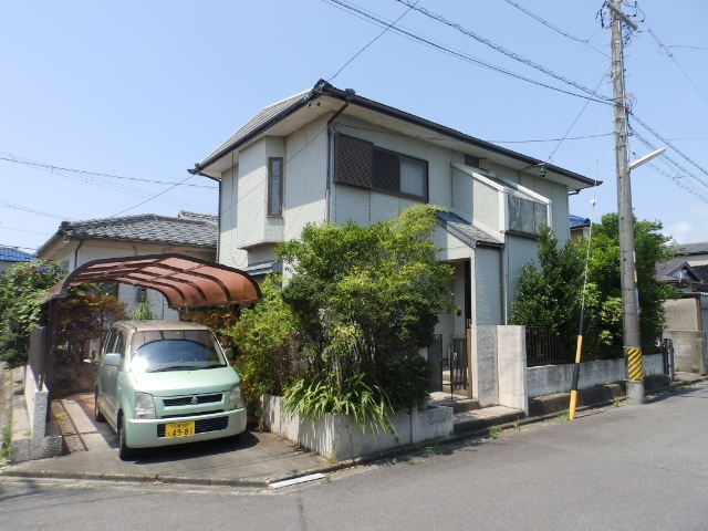 東磯山1丁目貸家