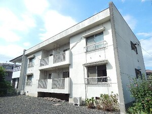 グリーンフォレスト外観写真