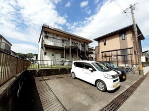 フォーブルサニーランドB棟外観写真