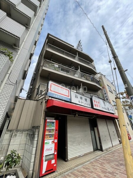上山ビル外観写真