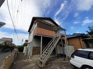 落合アパート外観写真