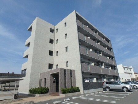 West　Court　Sakurabasi外観写真