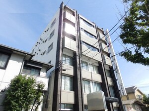 山田ビル外観写真