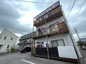ラッキンハイツ外観写真
