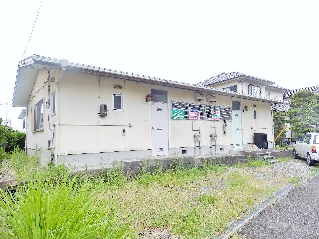 三滝台2丁目借家