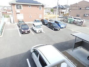 エムズスクエアA棟外観写真