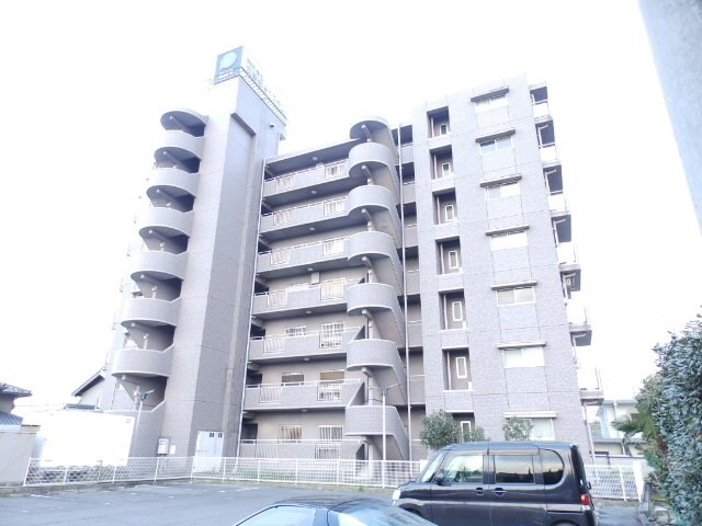 インターフォーラム28の物件外観写真