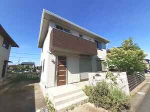 菰野貸家外観写真