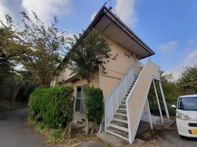 グリーンハイツ大羽根C棟　東