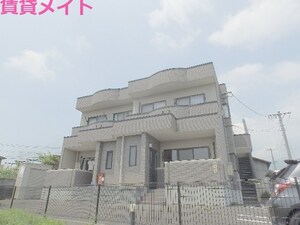 ユウヒルズ彩外観写真