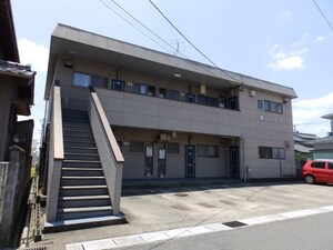 亀山ハイツ外観写真