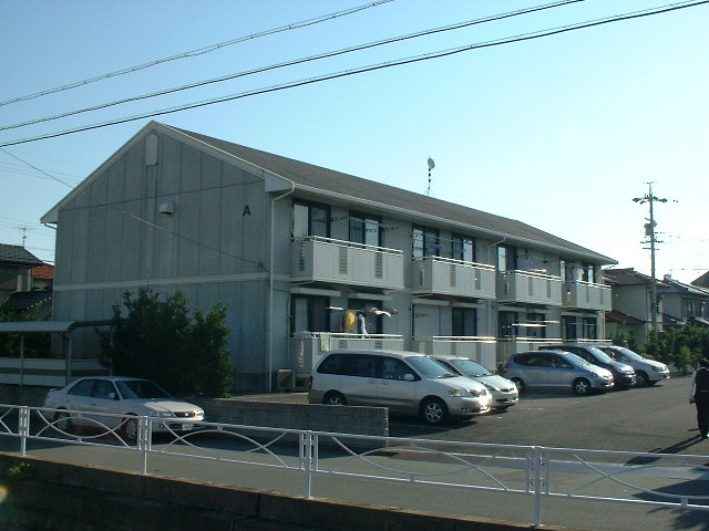 アワヤハイツＡ