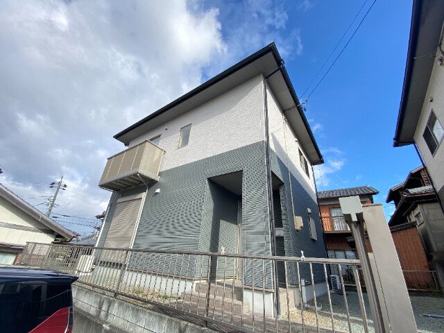 久居元町貸家　西棟