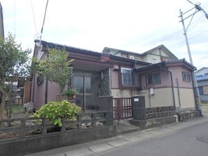 津市中河原戸建て外観写真