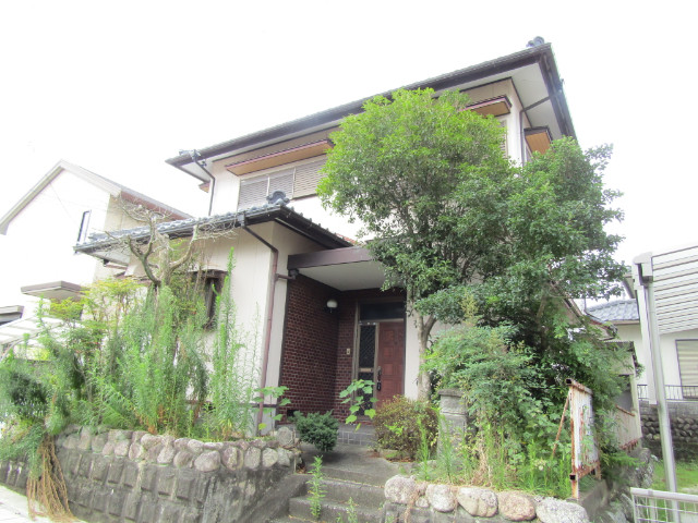 観音寺貸家一戸建て
