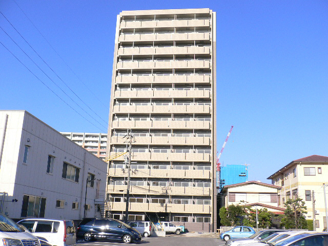 エスフォート津新町