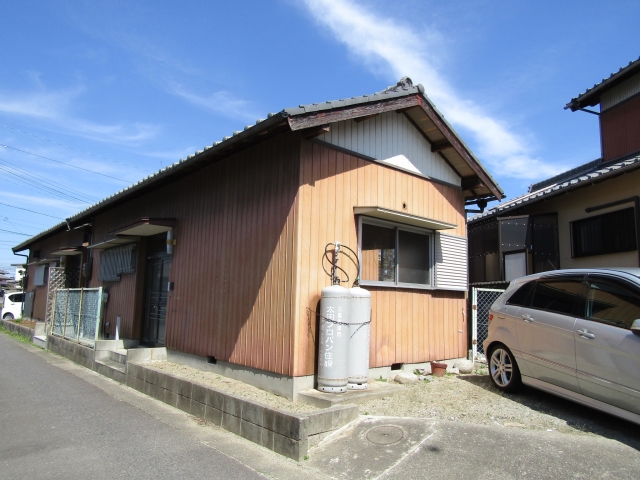 レトロライフ雲出
