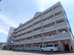 フィレンチェ津外観写真