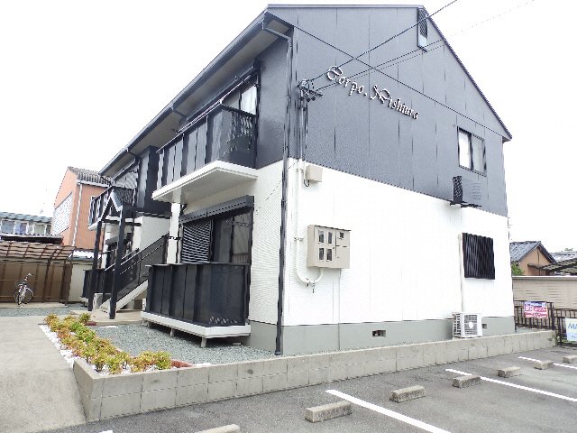コーポ　ニシウラ