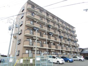 アヴェニューコート栗真　Ｂ棟外観写真
