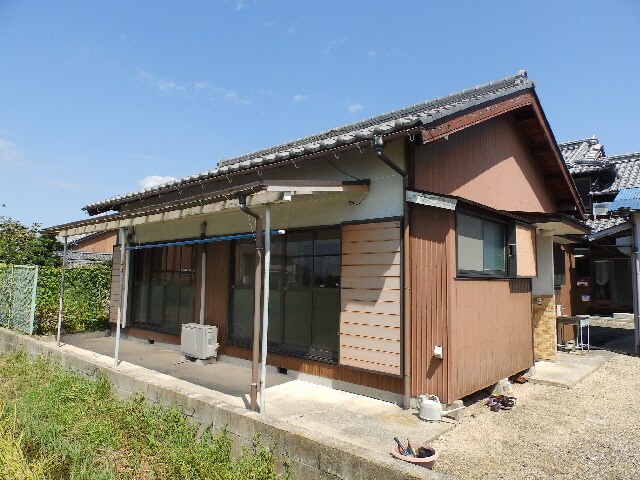 仲道様貸家の物件外観写真