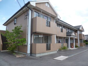 メゾンベルセーヌ A棟外観写真