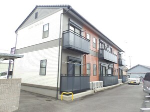 メゾンマジョラムＢ外観写真