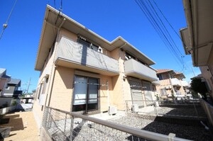 アルデンヌ　A棟外観写真
