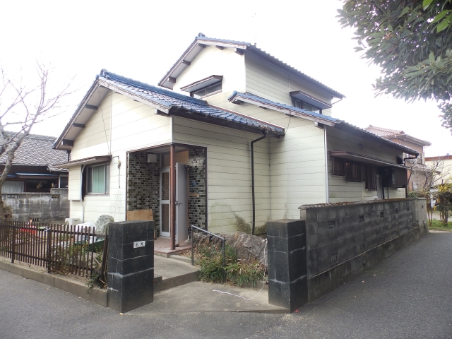 長太栄町2丁目一戸建