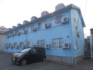 ぷれじおアルフィー外観写真