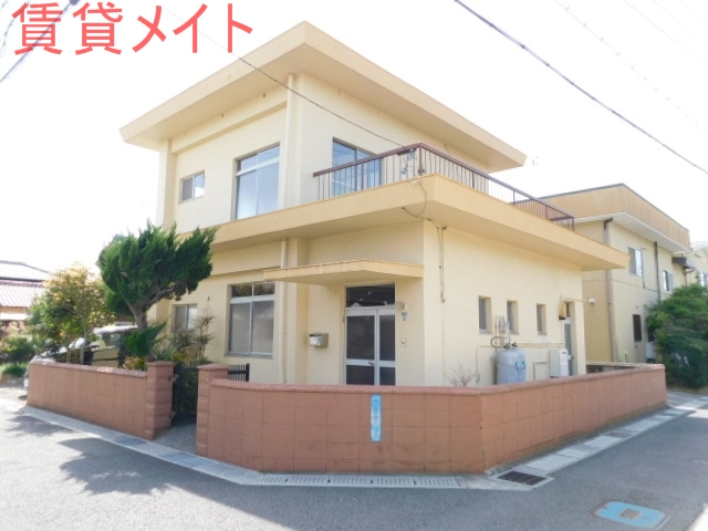 長太旭町４丁目借家