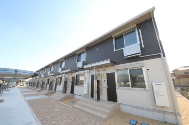 Ｄ－ｒｏｏｍ長太栄町