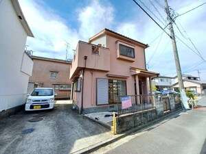 稲生3丁目貸家外観写真