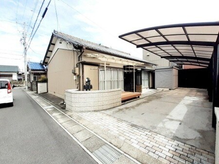 長太旭町5丁目貸家外観写真