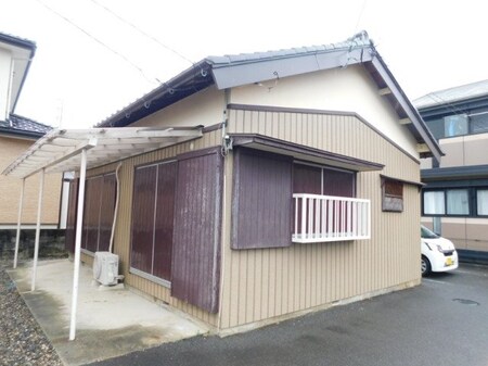 神尾借家外観写真