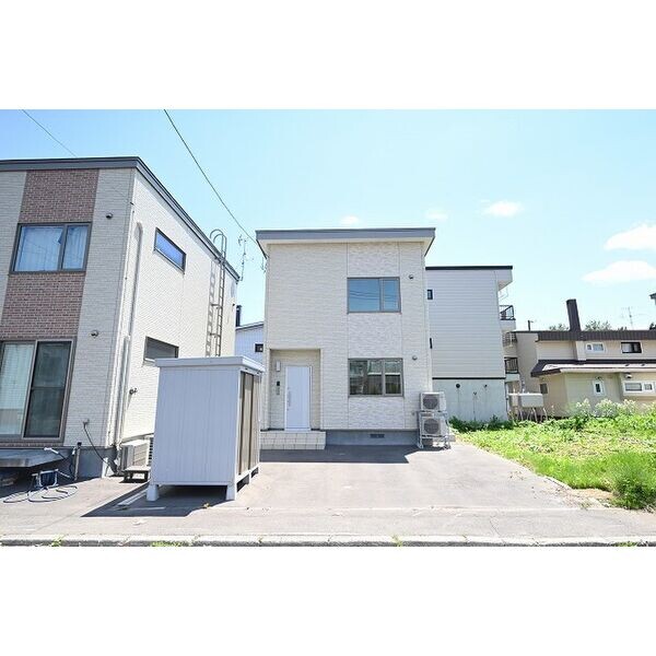 八軒5西9戸建　B棟