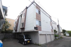 エイトピース富丘外観写真