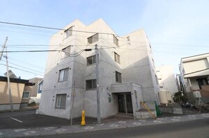 リラさっぽろ外観写真