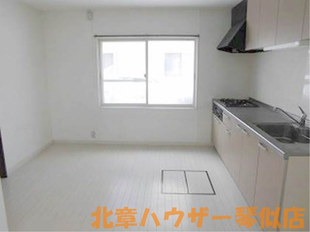 前田３条３丁目貸家