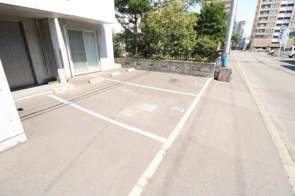 駐車場(専用駐車場スペース♪)