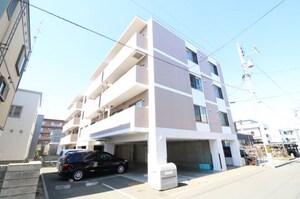 プレジデンス西町外観写真