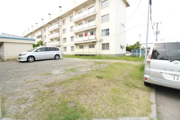 駐車場(駐車場♪)