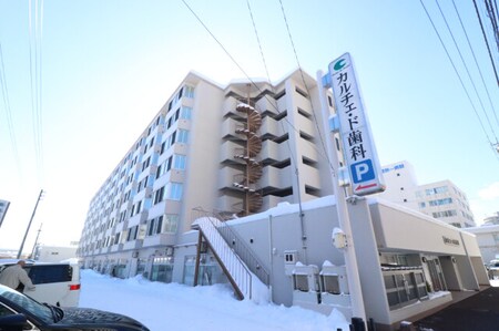 カルチェド札幌外観写真