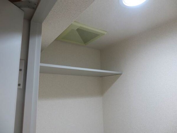 トイレ(トイレ収納スペース♪)